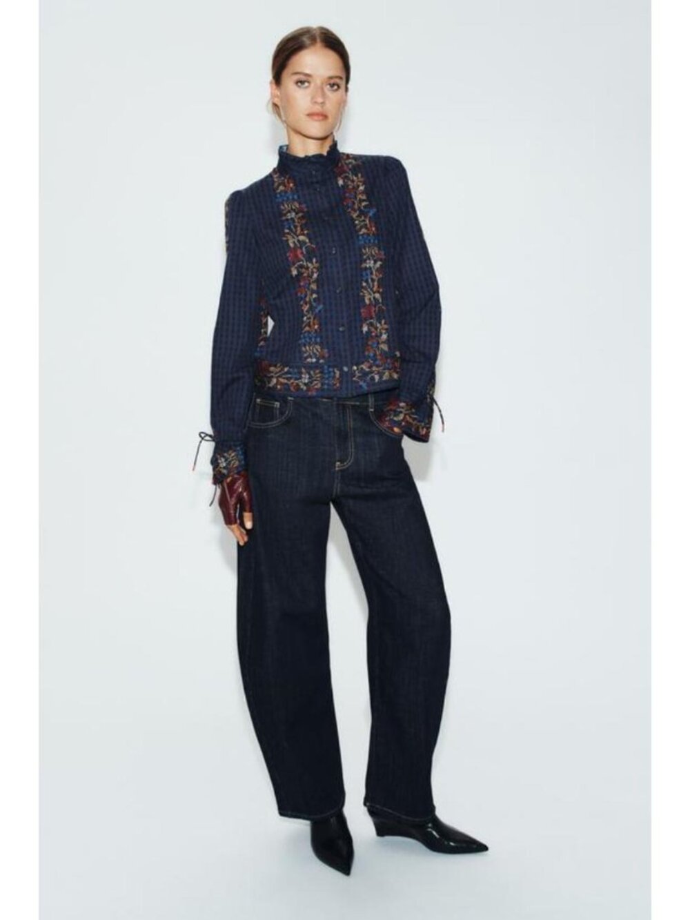 ZARA RUFFLE PRINT BLOUSE 8052/215/330